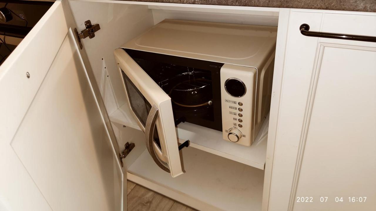 Happy Inn Just Studio, Self Check-In-24X7,Parking-In-The-Underground-Garage 빌뉴스 외부 사진